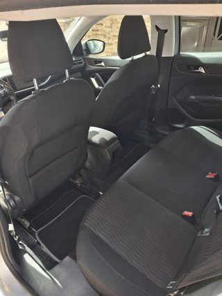 Peugeot 308 1.6 HDi 92CV Business Line - 2014