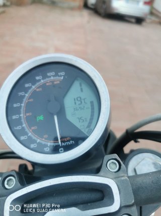Moto elettrica Super Soco TC Max 125 2024
