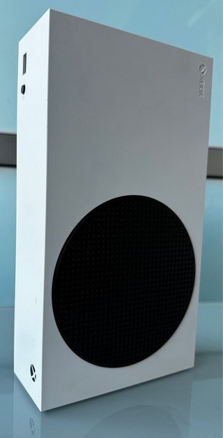 Xbox Series S + Mando