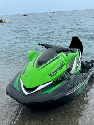 Moto de agua Kawasaki Ultra 250 x