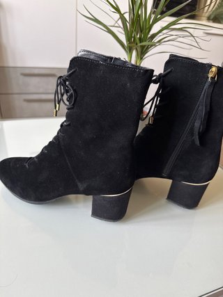 Botines ante tacón medio negro T39