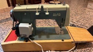 Máquina de coser Alfa Alfamatic 109