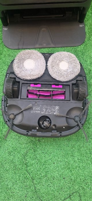 Robot aspirador Eureka J12 Ultra