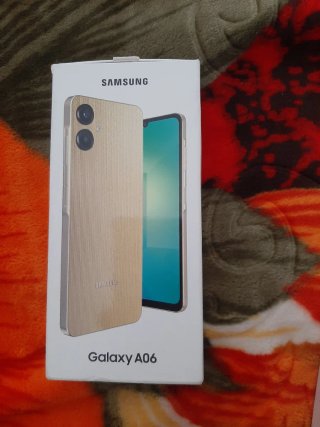 Samsung Galaxy A06 Dorado