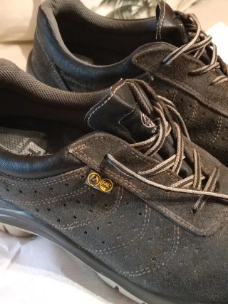 Zapatos de seguridad FAL   grises
