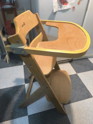Trona evolutiva safety tipo Stokke madera