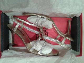 Sandalias fiesta Carolina Herrera y Swarovski