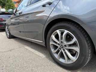 Mercedes-Benz C200