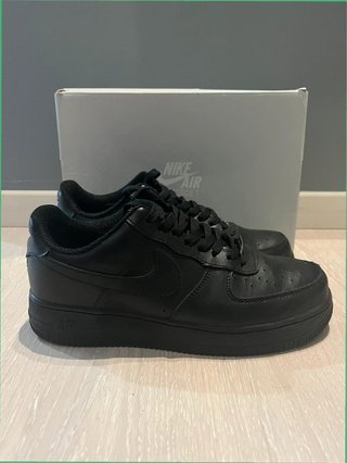 Nike Air Force 1 Negras Talla 42 Caja Original