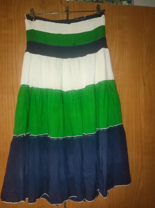 Vestidos de verano azules y verdes  Todo 7 euros