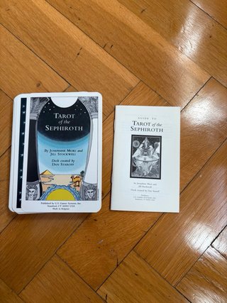 Tarot de la Sephiroth: Libro y Cartas. En inglés