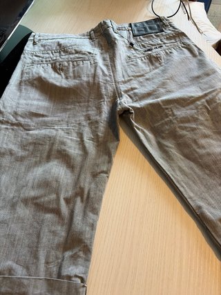 Pantaloni grigi uomo