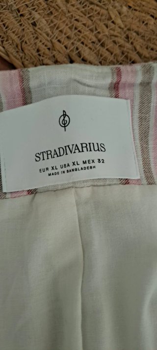Chalecos Stradivarius Talla xl.