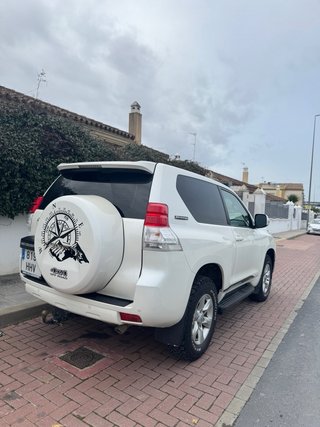 Toyota Land Cruiser 150 2012