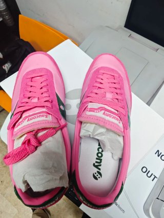 Zapatillas Saucony Mujer Rosa y Verde.