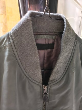 Chaqueta Bomber Uniqlo estilo MA1 talla M