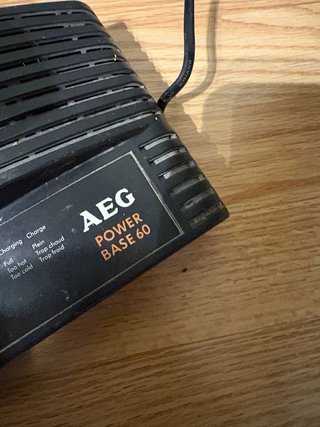 Taladro AEG BS2E 12T + 2 Baterías