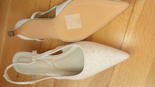 Zapatos destalonados beige talla 37