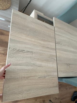 Mesa de comedor de madera de haya