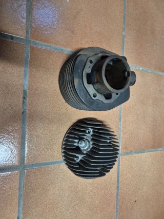 Cilindro Vespa PX 125 usato e senza pistone