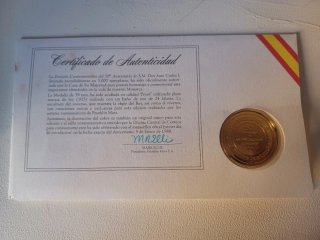 Medalla 50 Aniversario Baño Oro 24K