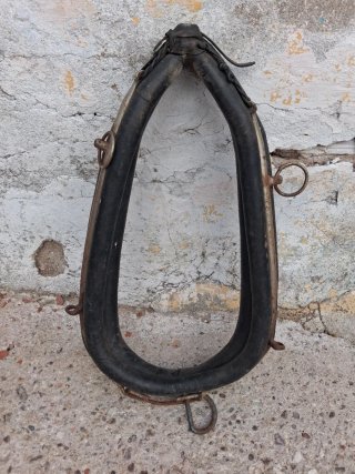 Collerón inglés para caballo