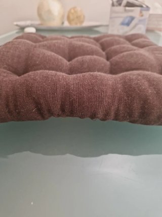 4 Cojínes de silla marrón con ataduras