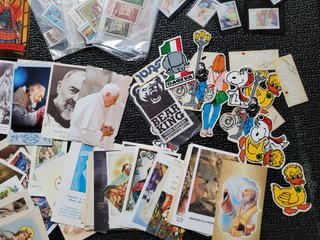 Lotto misto francobolli, buste, monete
