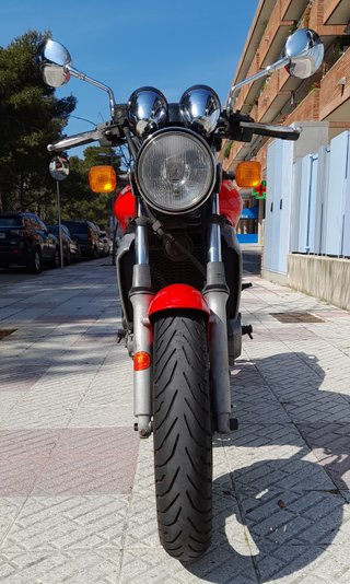 Kawasaki ER5, Roja, 2005