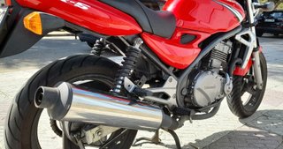 Kawasaki ER5, Roja, 2005