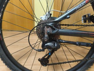 Bicicleta B-PRO 26 24 velocidades