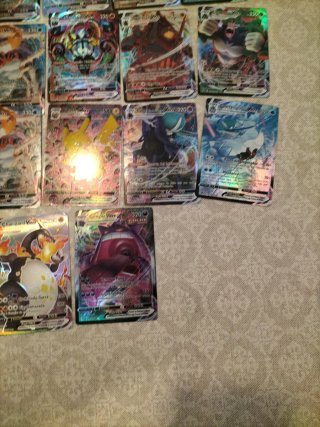 Cartas Pokémon  VMAX