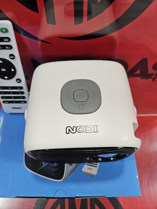 Mini Proyector ICON 1080P + Mando, Nuevo