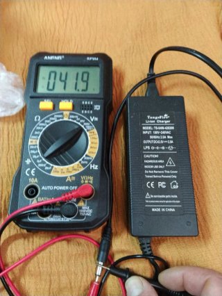 Cargador TangsFire Li-ion 42V 2A Xiaomi