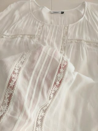 Blusa blanca ONLY talla M
