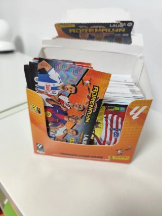 Cromos Adrenalyn LaLiga 2020-26