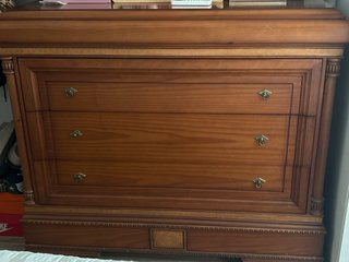 Cómoda de madera maciza, mesillas y cabecero