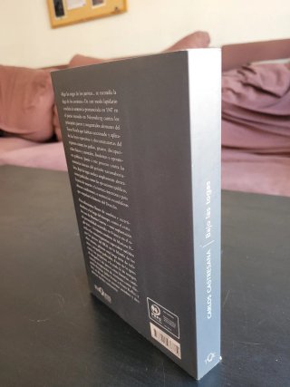 Bajo las togas