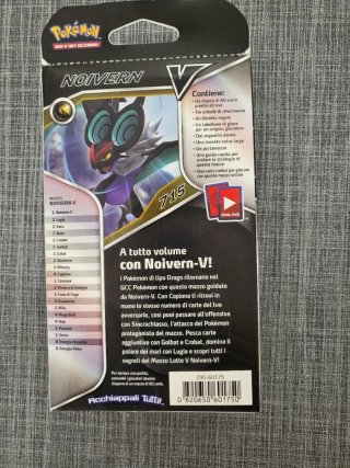Carte Pokémon Noivern V - Gioco di Carte