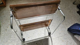 Camarera con ruedas