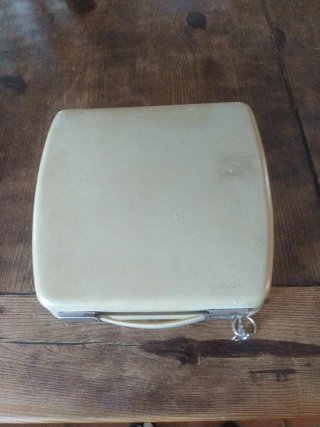 Máquina de escribir Triumph Tippa