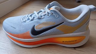Zapatillas Nike Vomero 18 Azul/Naranja