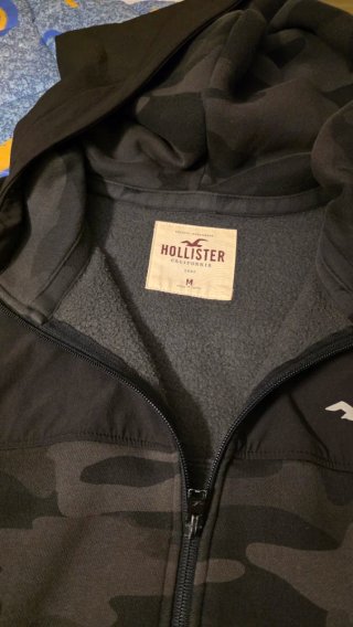 Sudadera Hollister cremallera camuflaje