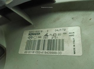 Faro derecho renault 21156946 8200163518 master ii