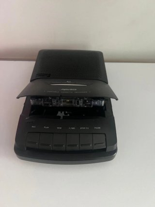 Reproductor Cassette Portátil SuperTech Negro