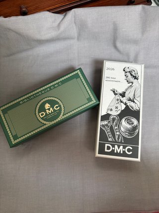 Cajas DMC Bibliothéque y 280 Aniversario