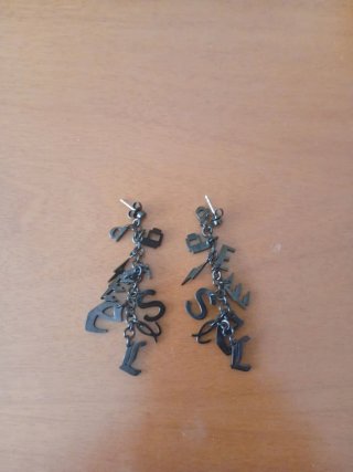 Pendientes Diesel Letras
