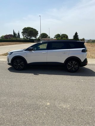 Peugeot 5008 GT 1.2 puretech 130 C.V automatico