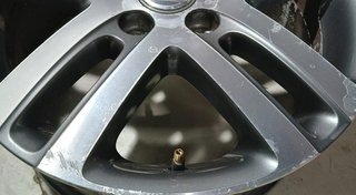 JUEGO LLANTAS VOLKSWAGEN JETTA V (1K2) BKD 1K0601