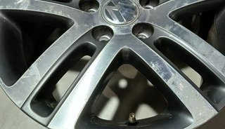 JUEGO LLANTAS VOLKSWAGEN JETTA V (1K2) BKD 1K0601